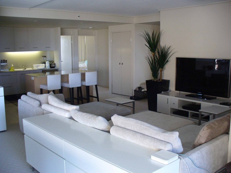 111/105 Scarborough Street, Southport QLD 4215