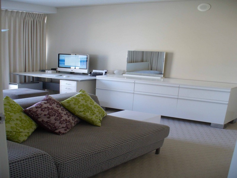 111/105 Scarborough Street, Southport QLD 4215