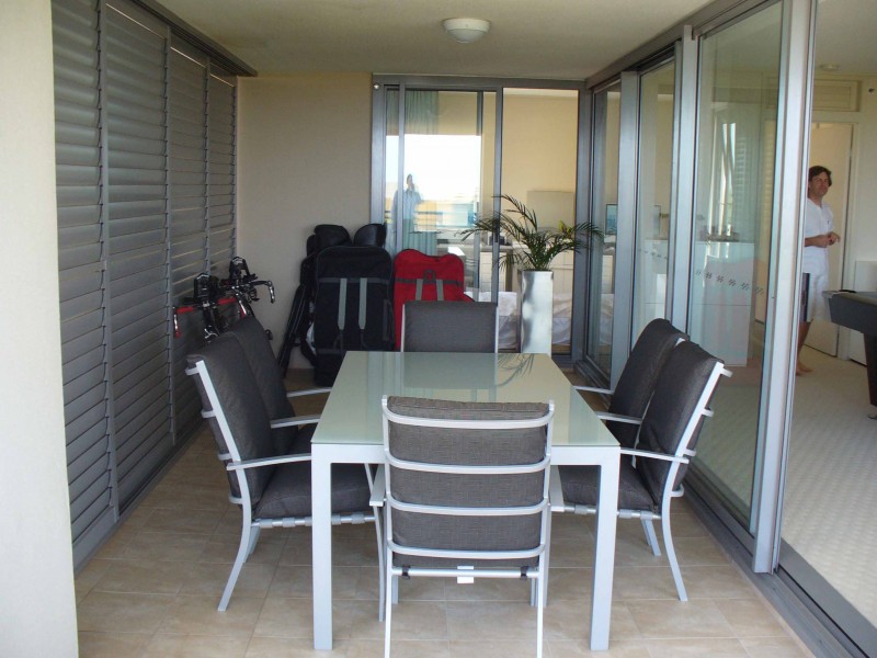 111/105 Scarborough Street, Southport QLD 4215