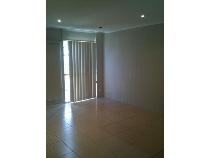 Broadbeach Waters QLD 4218
