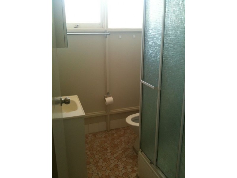 Broadbeach Waters QLD 4218
