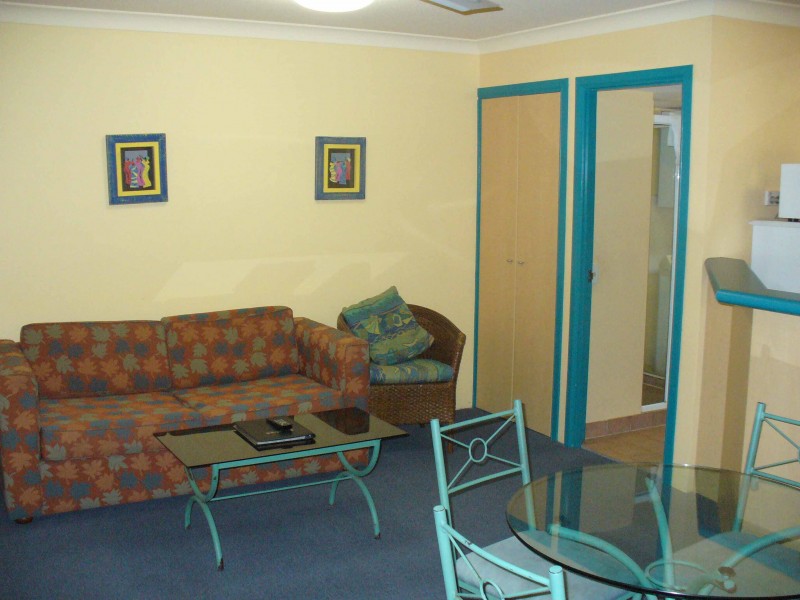 7-112 Surf Parade, Broadbeach QLD 4218