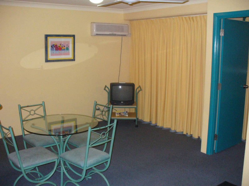 7-112 Surf Parade, Broadbeach QLD 4218