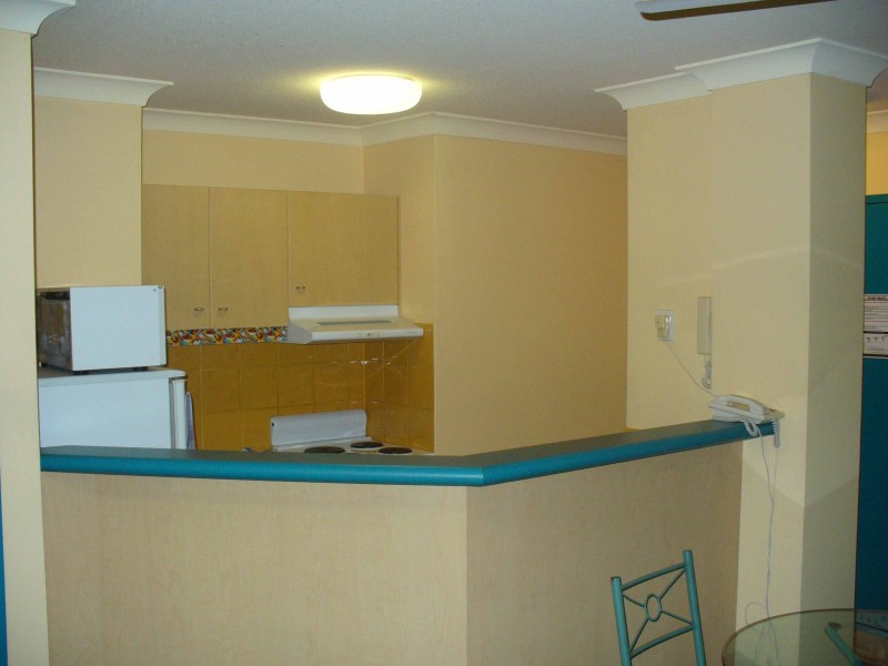 7-112 Surf Parade, Broadbeach QLD 4218