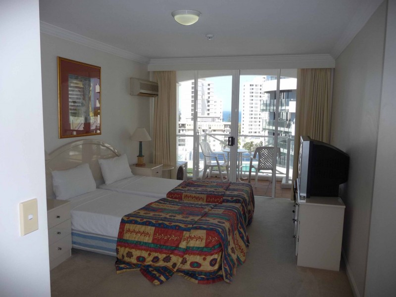 90 Surf Parade, Broadbeach QLD 4218