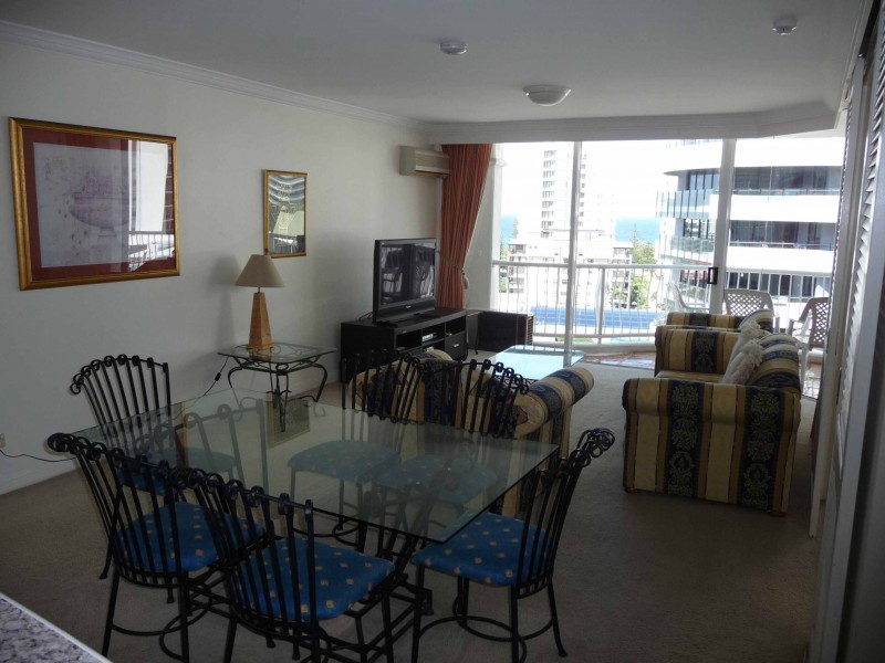 90 Surf Parade, Broadbeach QLD 4218