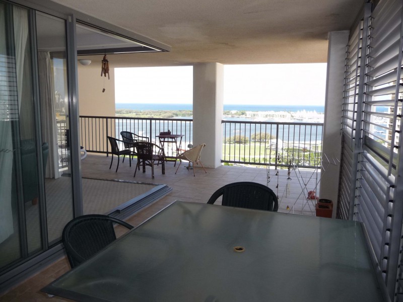 242-105 Scarborough Street, Southport QLD 4215