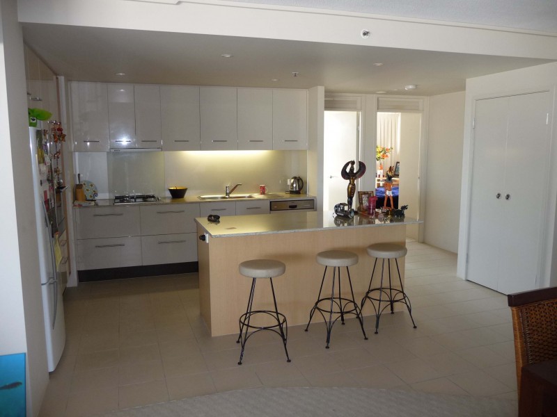 242-105 Scarborough Street, Southport QLD 4215