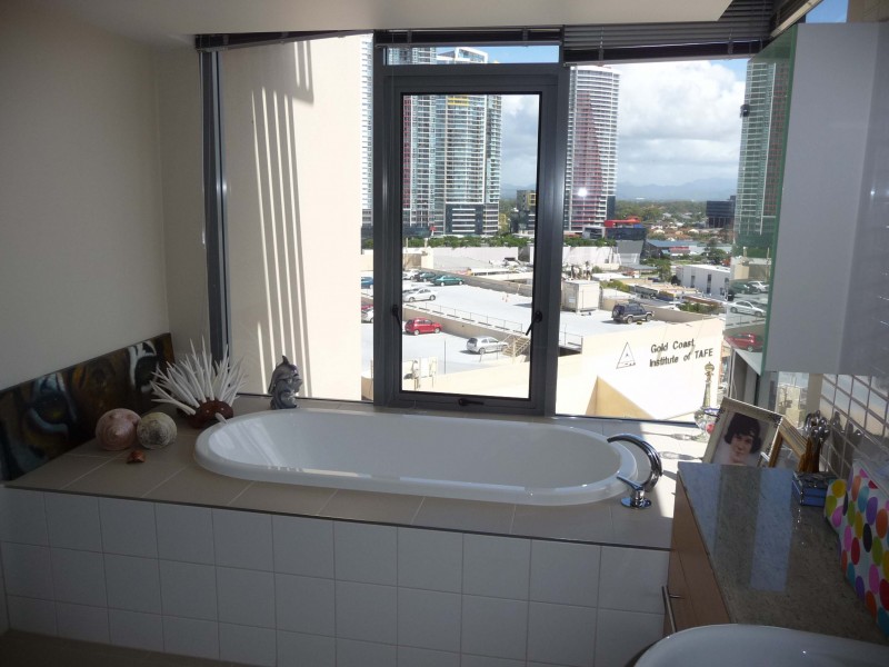 242-105 Scarborough Street, Southport QLD 4215