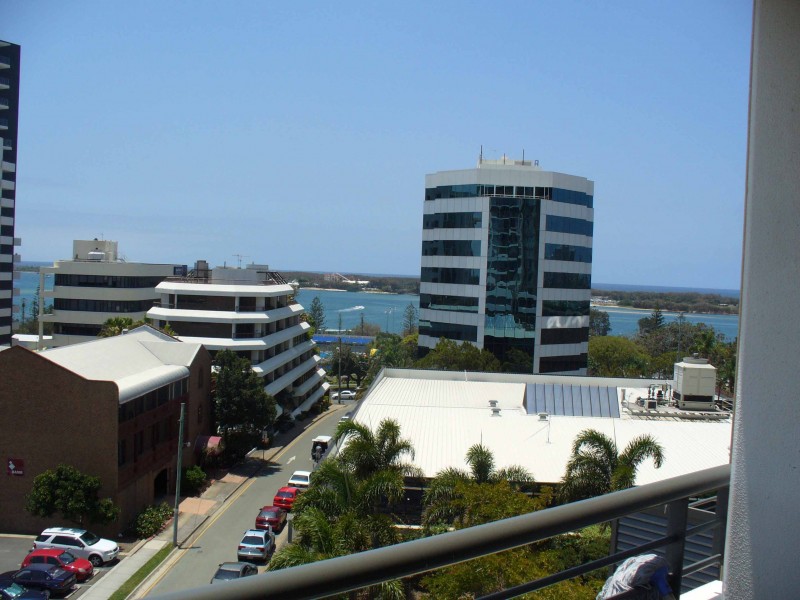2111-105 scarborough, Southport QLD 4215
