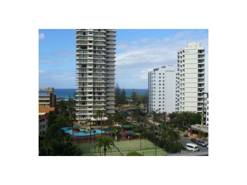 702 albert ave, Broadbeach QLD 4218