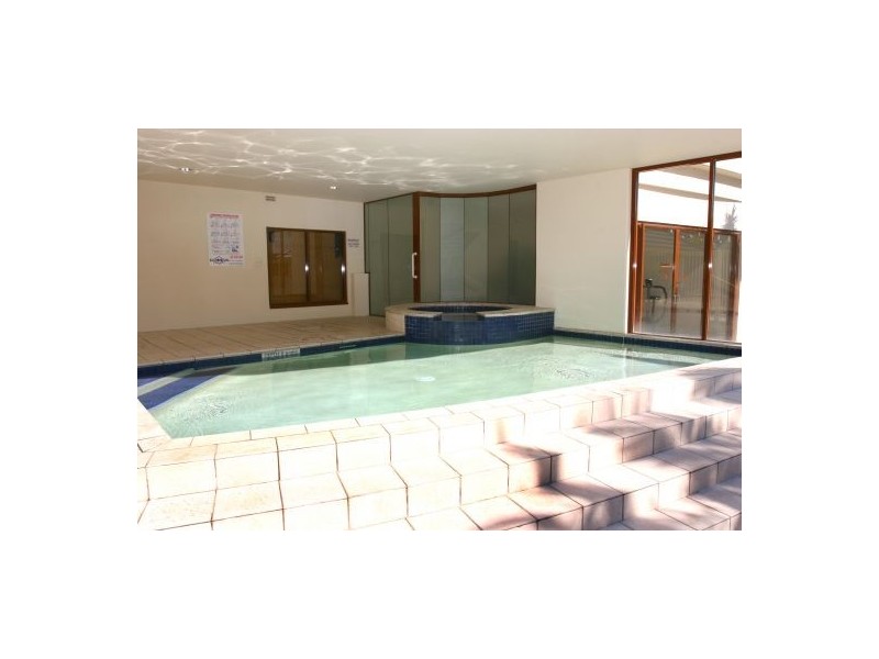 1009/42 Surf Parade, Broadbeach QLD 4218