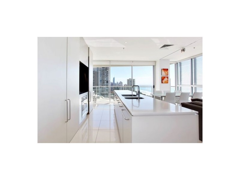 1502/177 Old Burleigh Road, Broadbeach QLD 4218