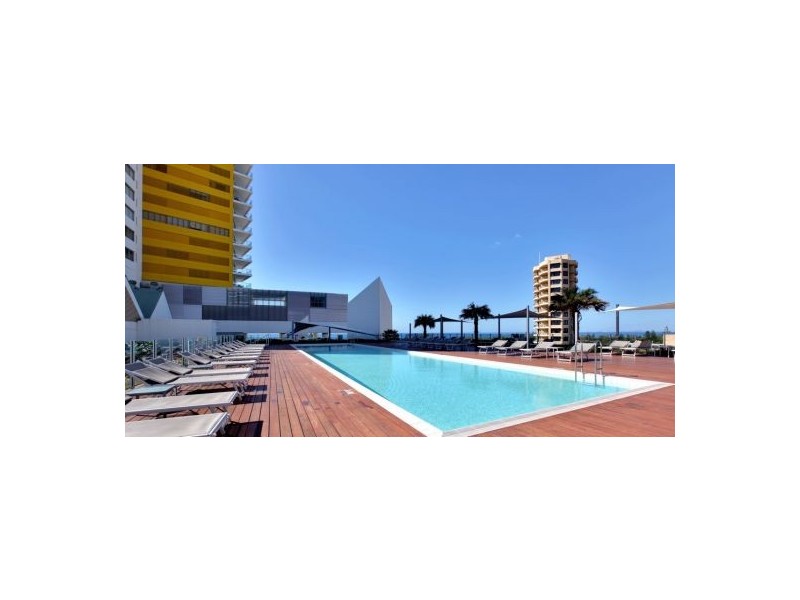 1502/177 Old Burleigh Road, Broadbeach QLD 4218