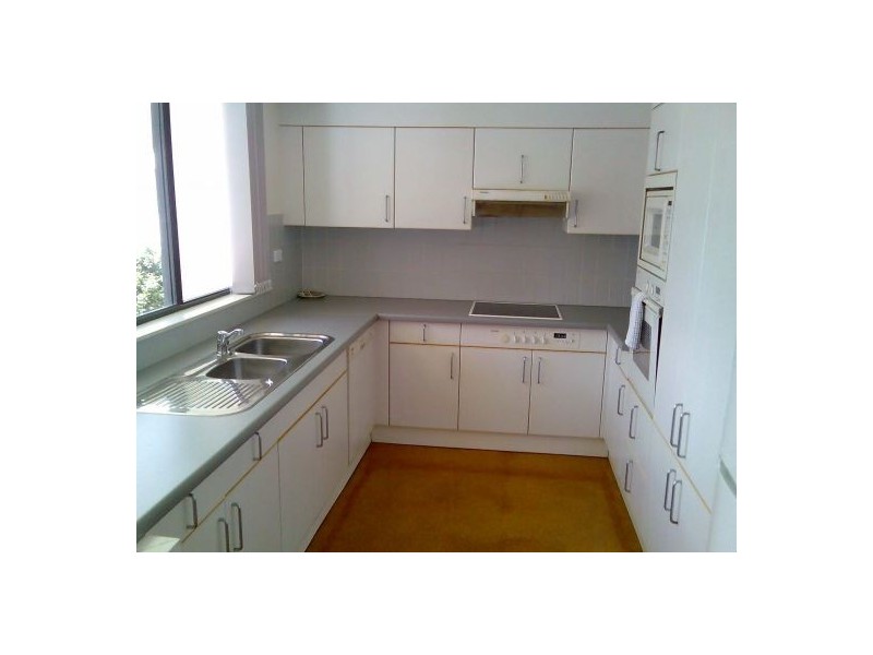 54/15 Victoria Avenue, Broadbeach QLD 4218