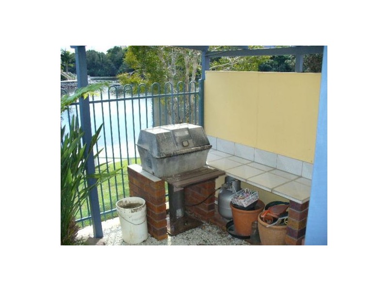 Broadbeach Waters QLD 4218