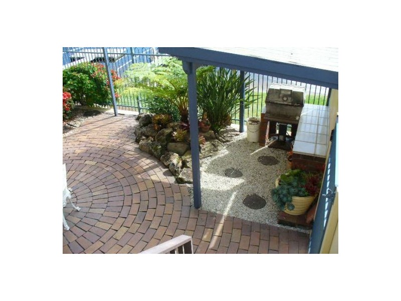 Broadbeach Waters QLD 4218