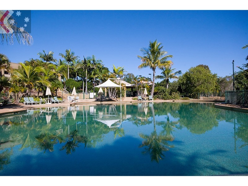 Villa 2 125 Santa Cruz Blvd, Clear Island Waters QLD 4226