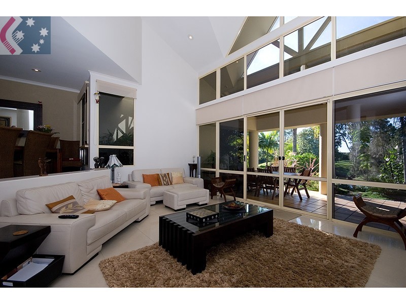 Villa 2 125 Santa Cruz Blvd, Clear Island Waters QLD 4226