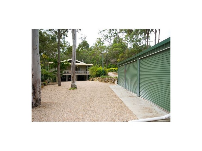 18 Jedda, Tallebudgera QLD 4228