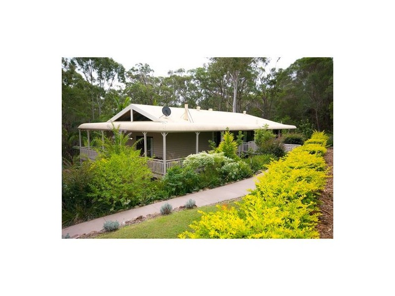 18 Jedda, Tallebudgera QLD 4228