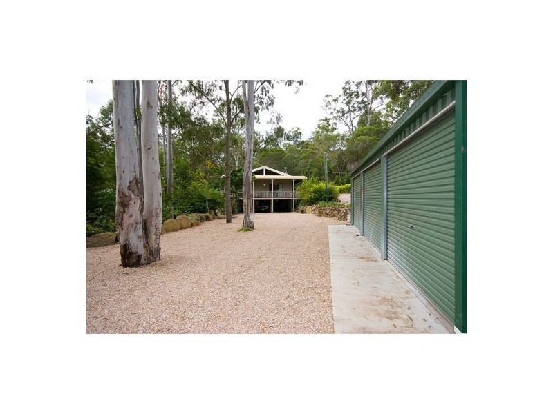 18 Jedda, Tallebudgera QLD 4228
