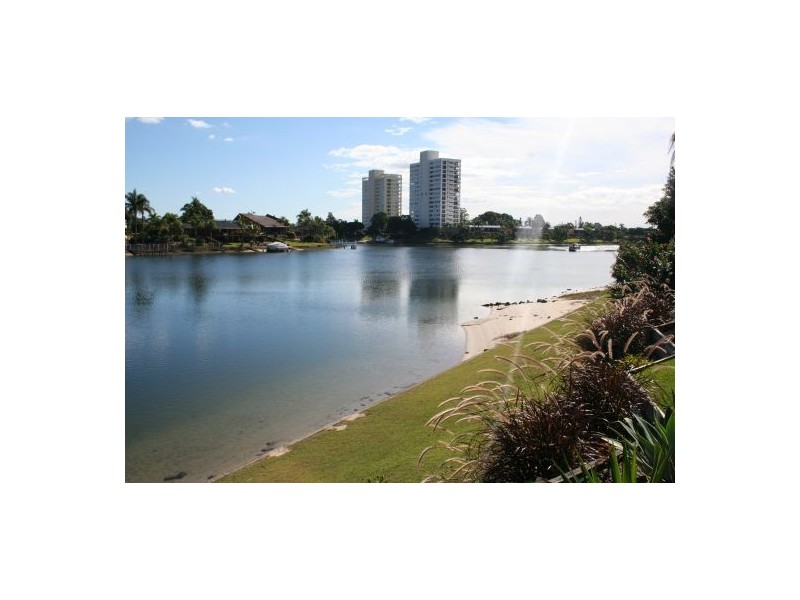 Mermaid Waters QLD 4218