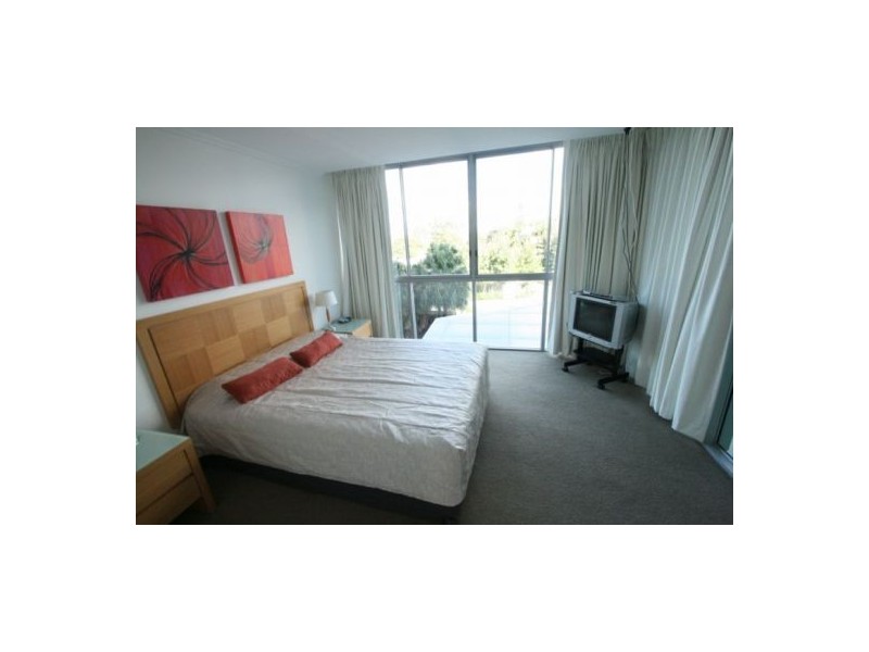 Broadbeach QLD 4218