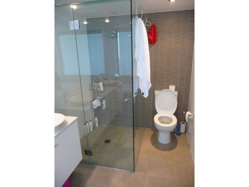 Broadbeach QLD 4218