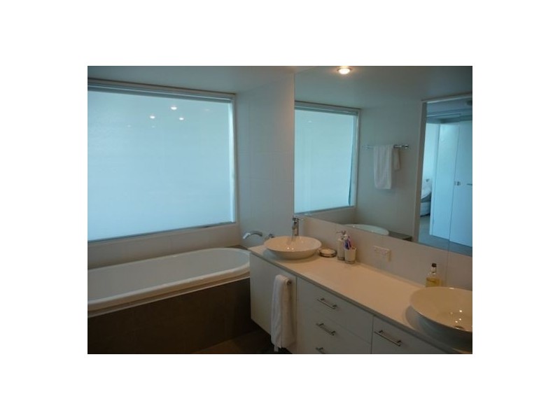 Broadbeach QLD 4218