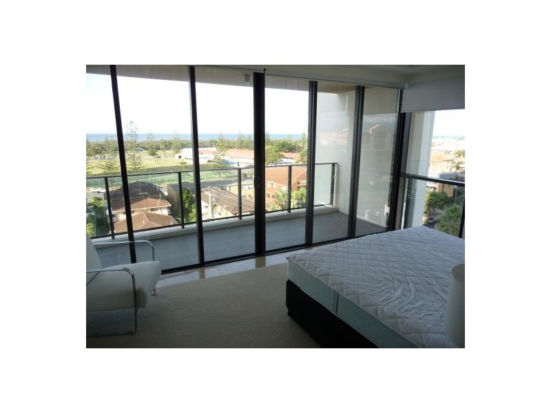 806/22 Surf Parade, Broadbeach QLD 4218