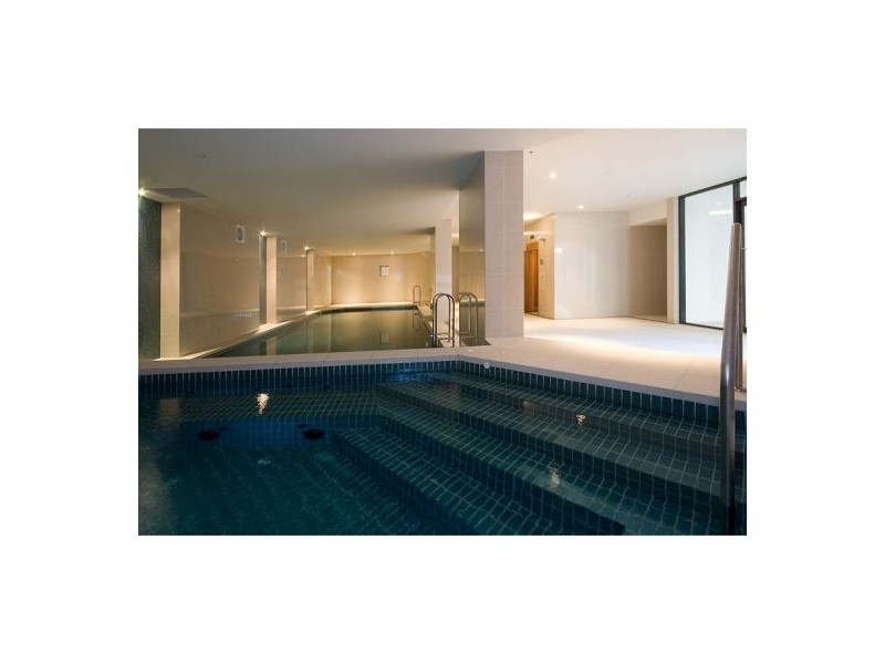 806/22 Surf Parade, Broadbeach QLD 4218