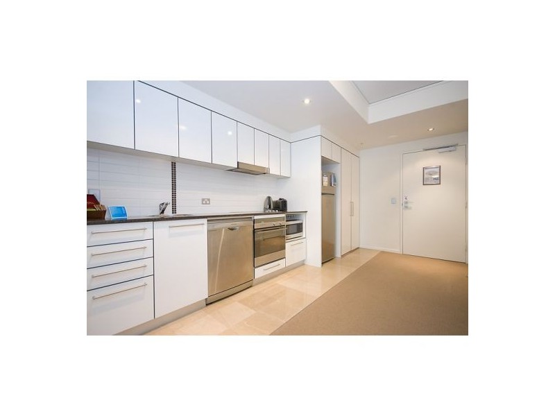 2009 Sierra Grand, Broadbeach QLD 4218