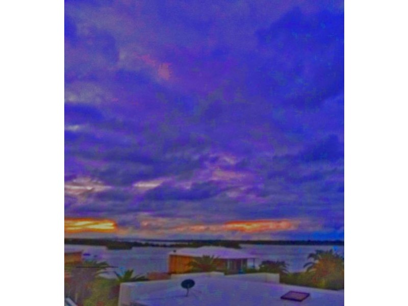 Sovereign Islands QLD 4216