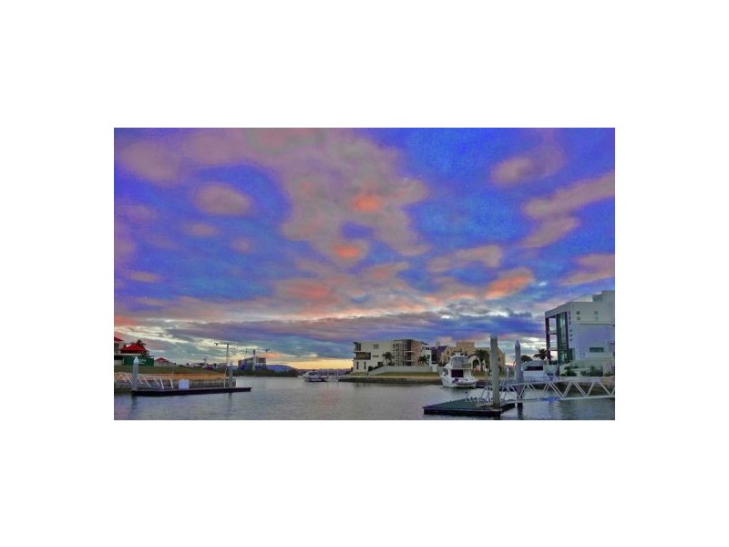 Sovereign Islands QLD 4216