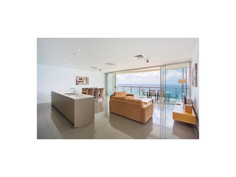 2004/159 Old Burleigh Road, Broadbeach QLD 4218