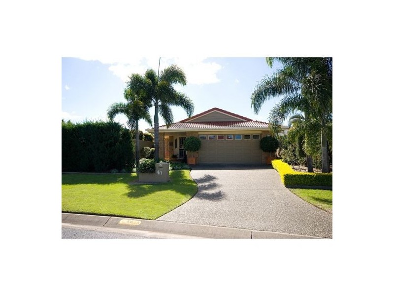 40 Cayman Drive, Clear Island Waters QLD 4226