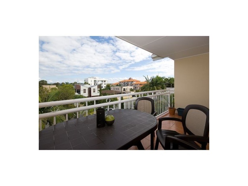 Chevron Island QLD 4217