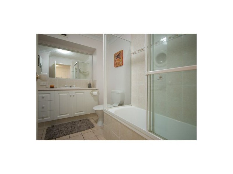 Chevron Island QLD 4217