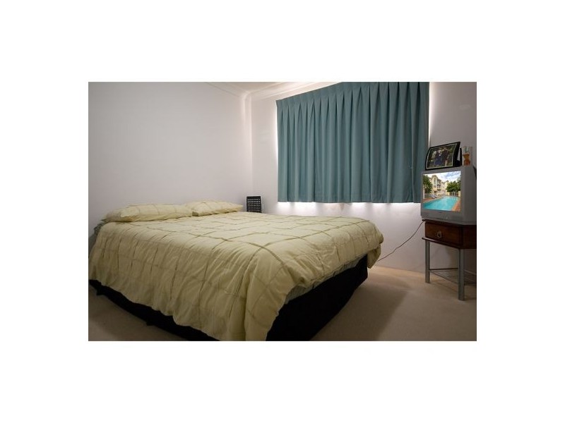 Chevron Island QLD 4217