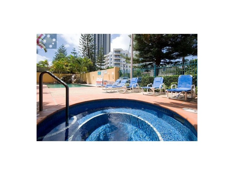 11 Philip Avenue, Broadbeach QLD 4218