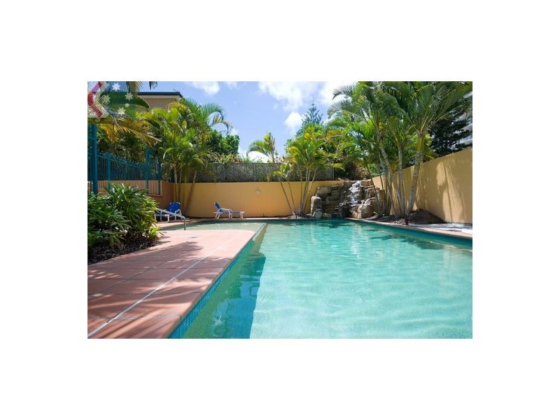 11 Philip Avenue, Broadbeach QLD 4218