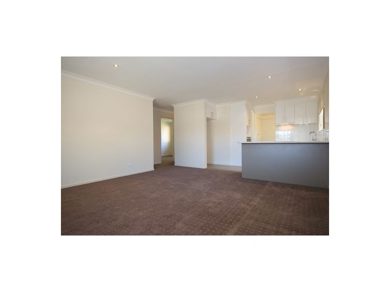 2 / 13 Doggett Drive, Miami QLD 4220