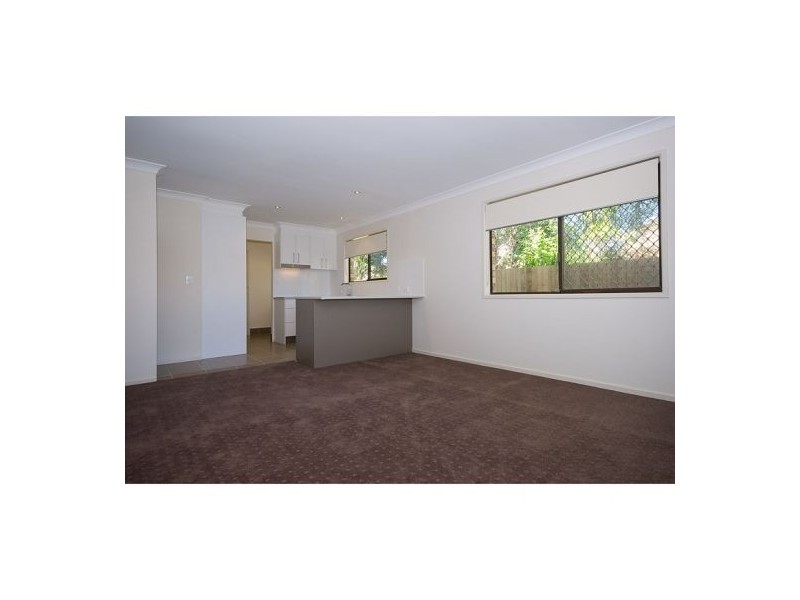 2 / 13 Doggett Drive, Miami QLD 4220