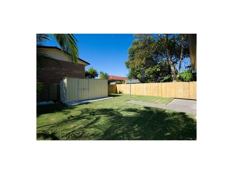 2 / 13 Doggett Drive, Miami QLD 4220