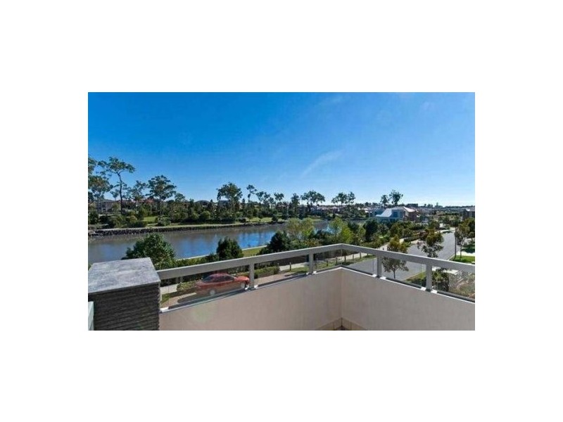 Varsity Lakes QLD 4227