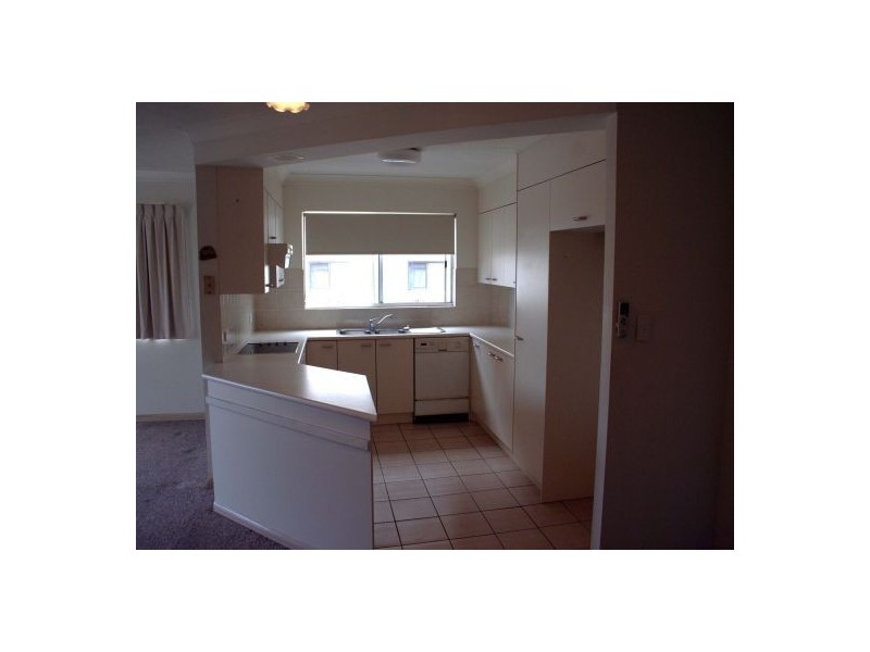 5/14 Rosewood Avenue, Broadbeach QLD 4218