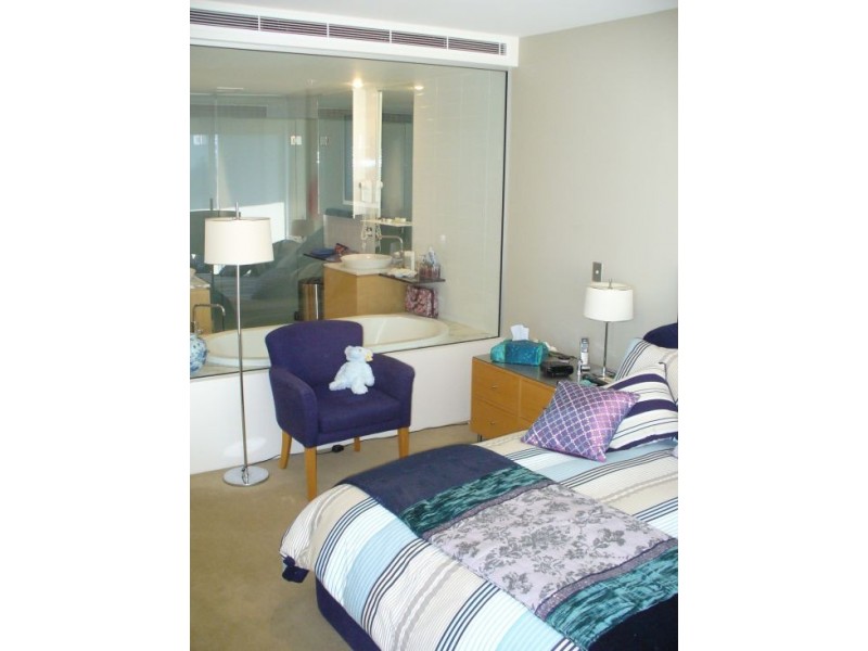 Broadbeach QLD 4218
