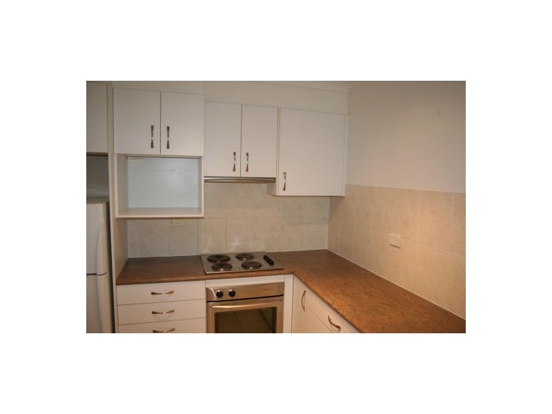 Broadbeach Waters QLD 4218