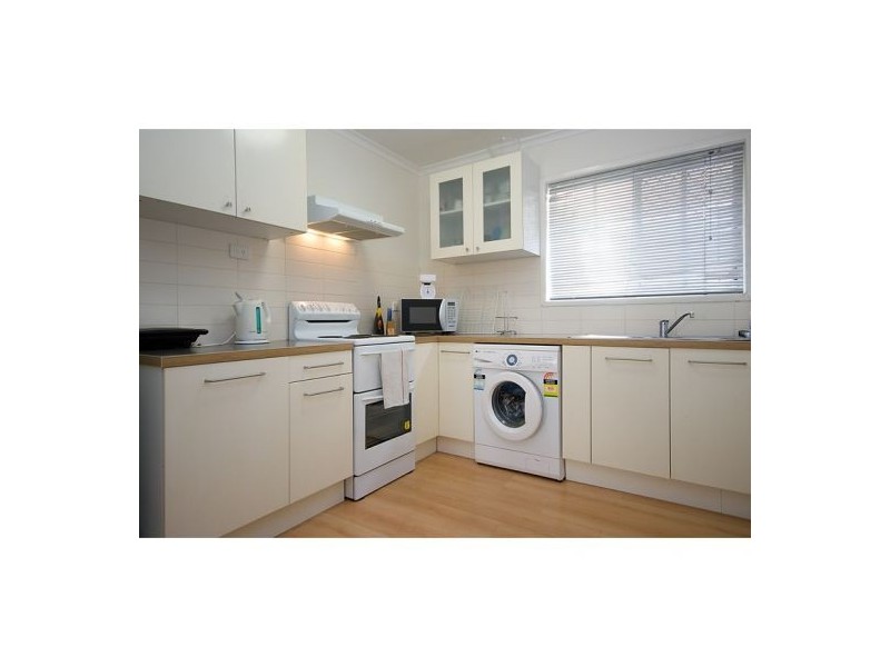 1/23 DARRAMBAL STREET, Chevron Island QLD 4217